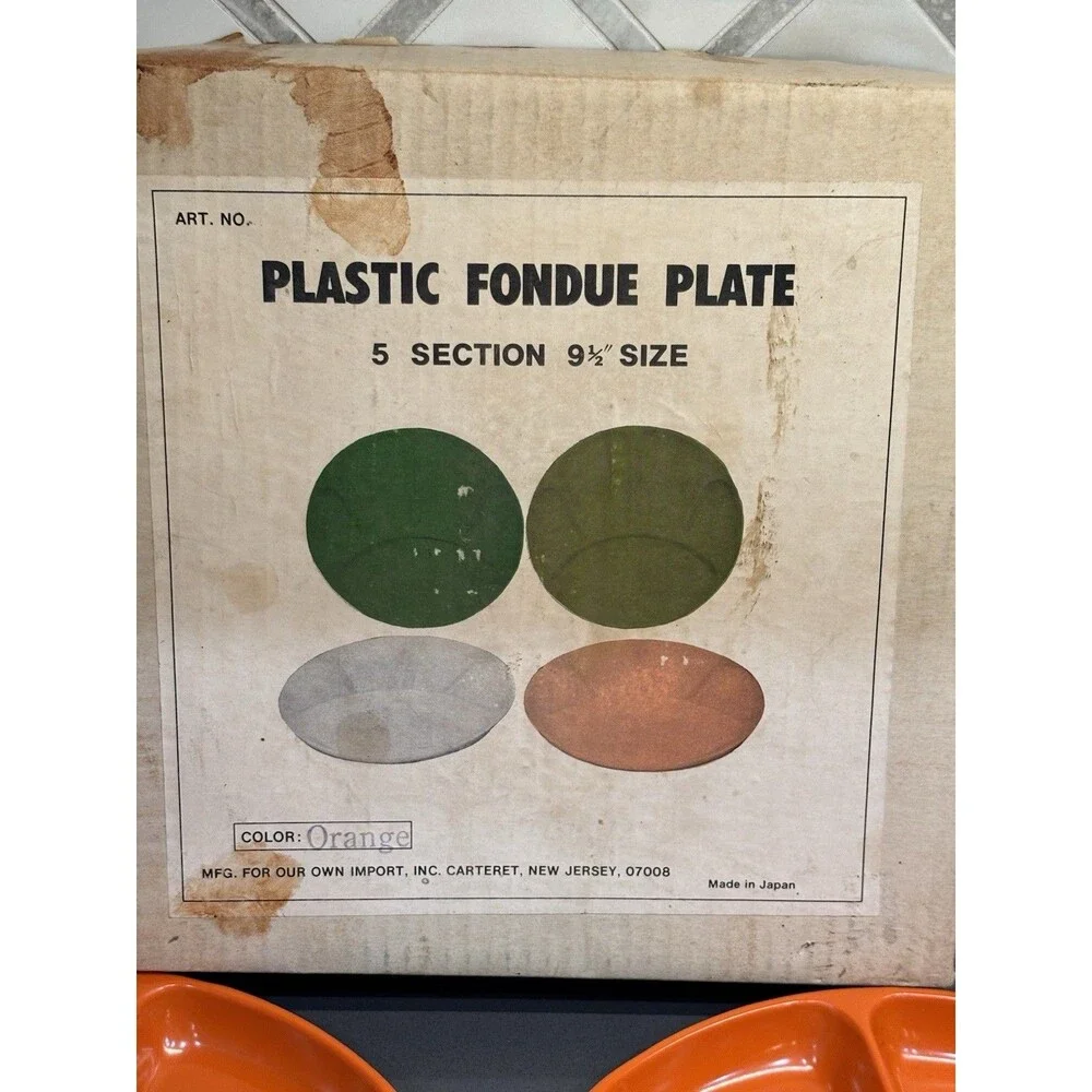 Vintage Plastic Divided 9